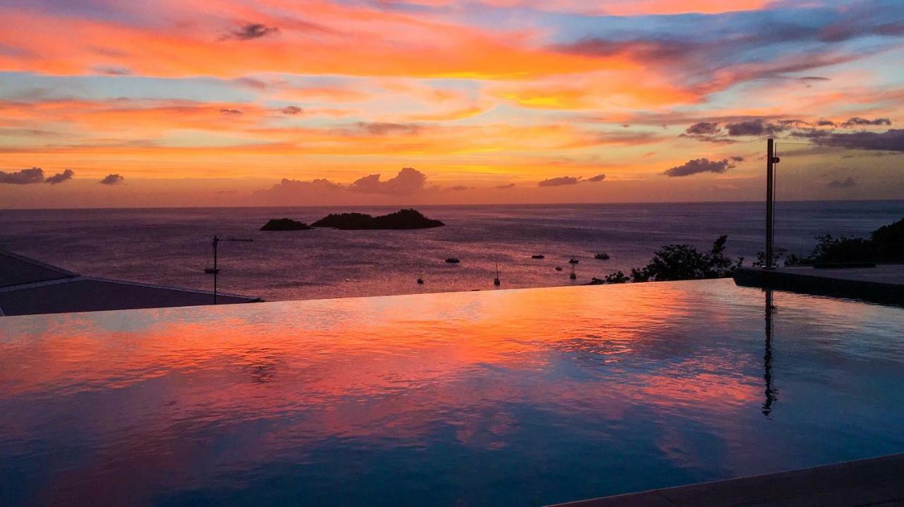 Sunset Palm - Villa Creole Avec Piscine Face Au Coucher De Soleil Et A La Reserve Cousteau Буйянт Екстериор снимка